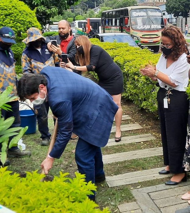 ICLEI refuerza su actuación en Colombia con la inauguración de su oficina en Ruta N, en Medellín