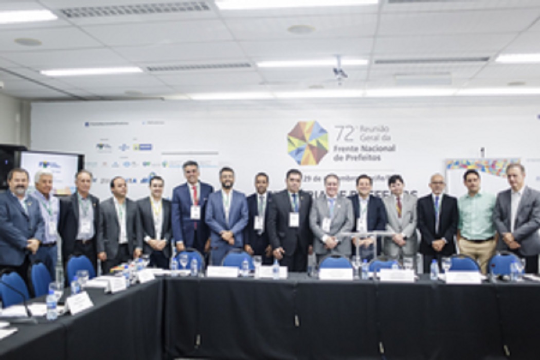 Mais de 30 cidades brasileiras assumem o compromisso com o Pacto Global de Prefeitos pelo Clima e Energia, em Recife