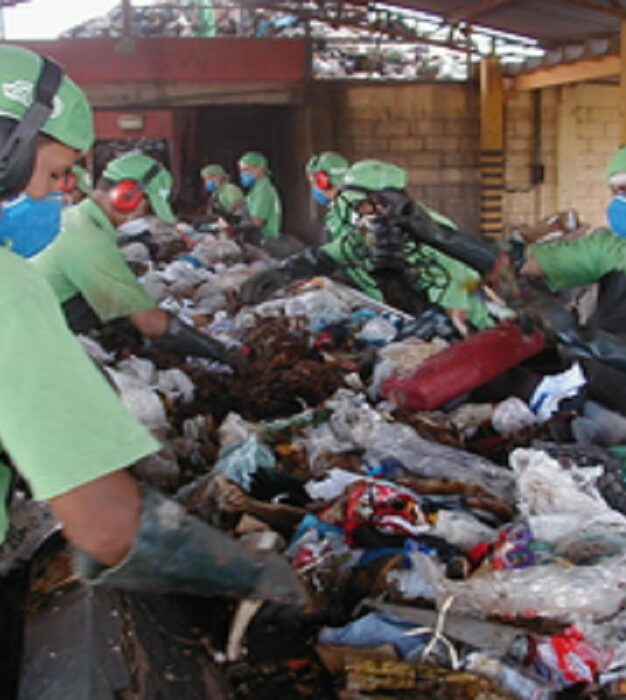 Gestão adequada de resíduos nas cidades pode ajudar Brasil a cumprir meta de Paris