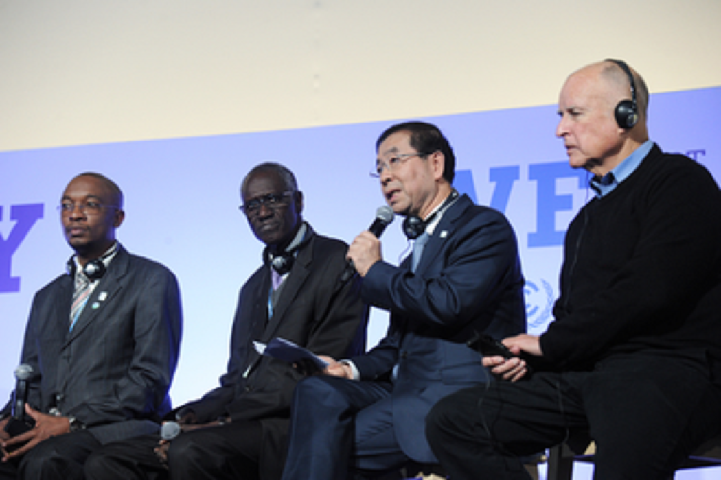 Alcalde Park Won Soon entrega Declaración del ICLEI en el ‘Día de Acción’ en la COP21