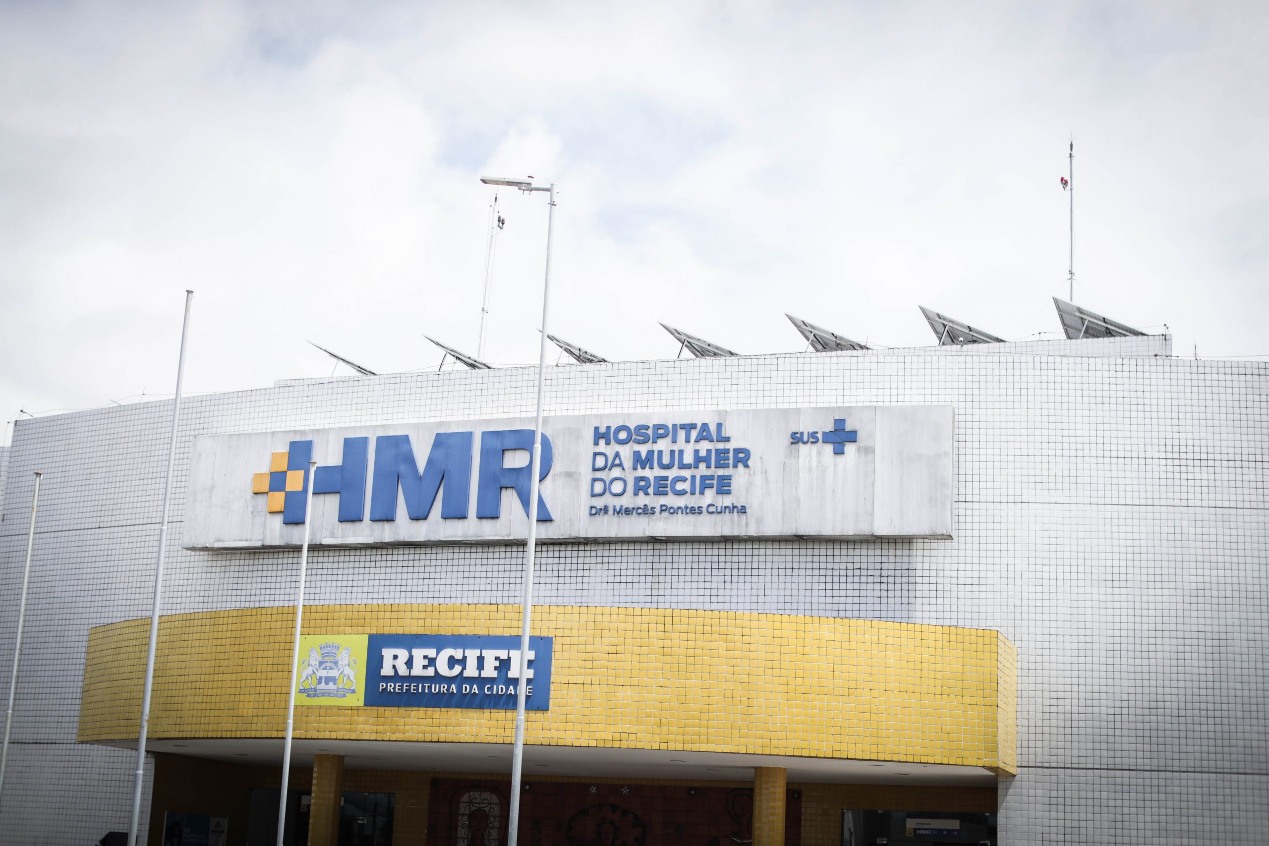 Recife abre planta de energía solar en el Hospital da Mulher y avanza en la agenda climática